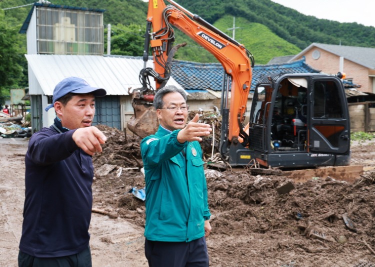 [꾸미기]1-2 사진(영양군， 7월 호우피해 복구비 321억원 확정).jpg