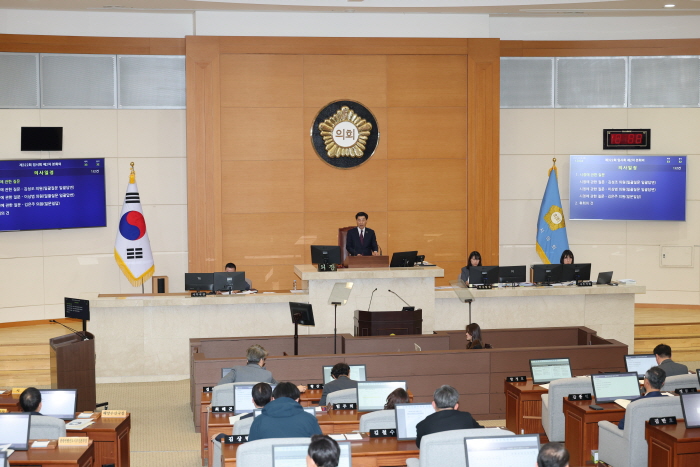 [꾸미기]붙임 1-1. 본회의 전경.jpg